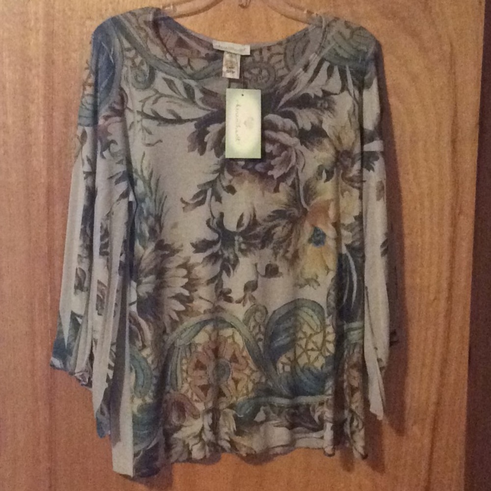 women’s top